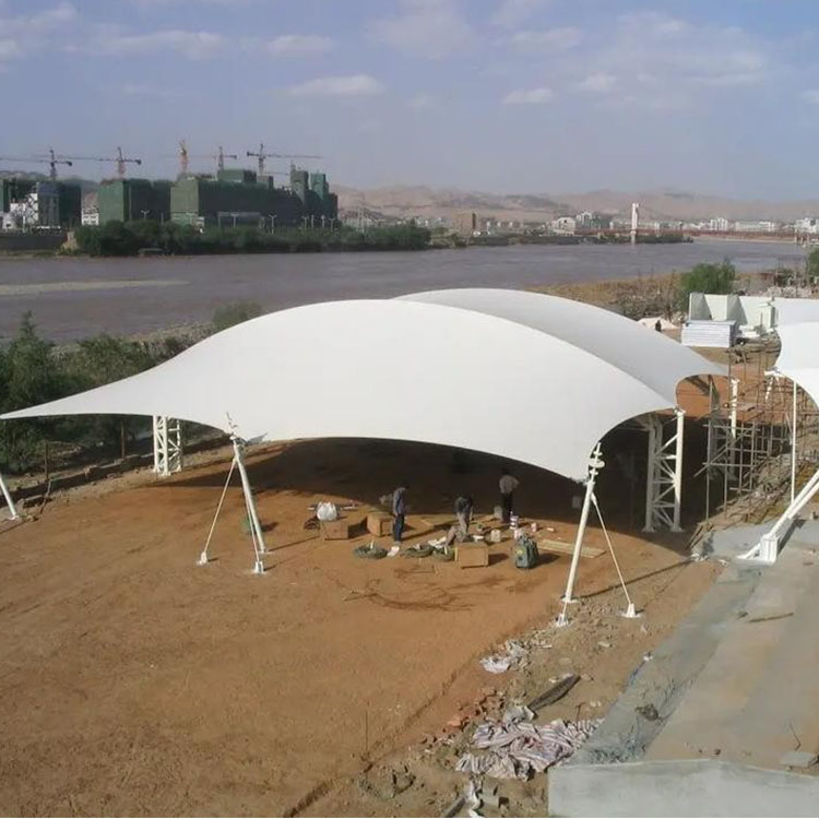 玉屏膜结构汽车棚